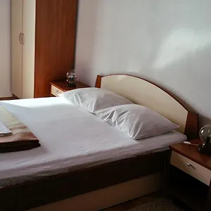 ellenőrizze a rendelkezésre állást